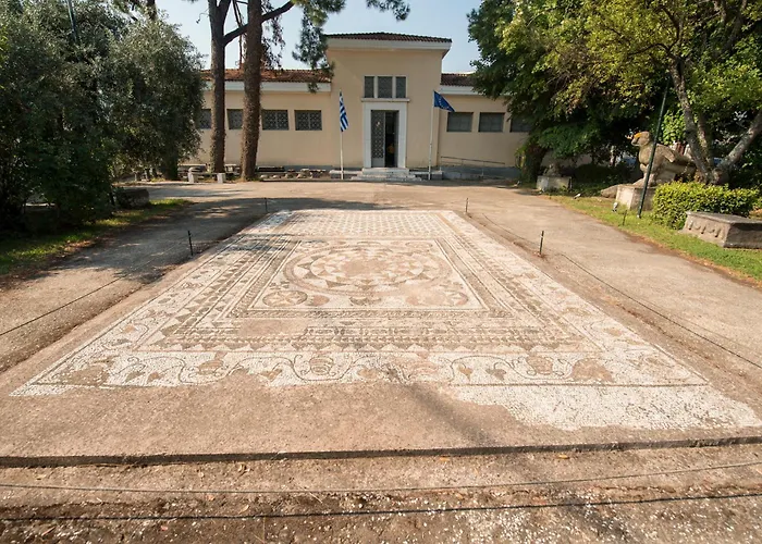 Small House - Panagia Village Villa *